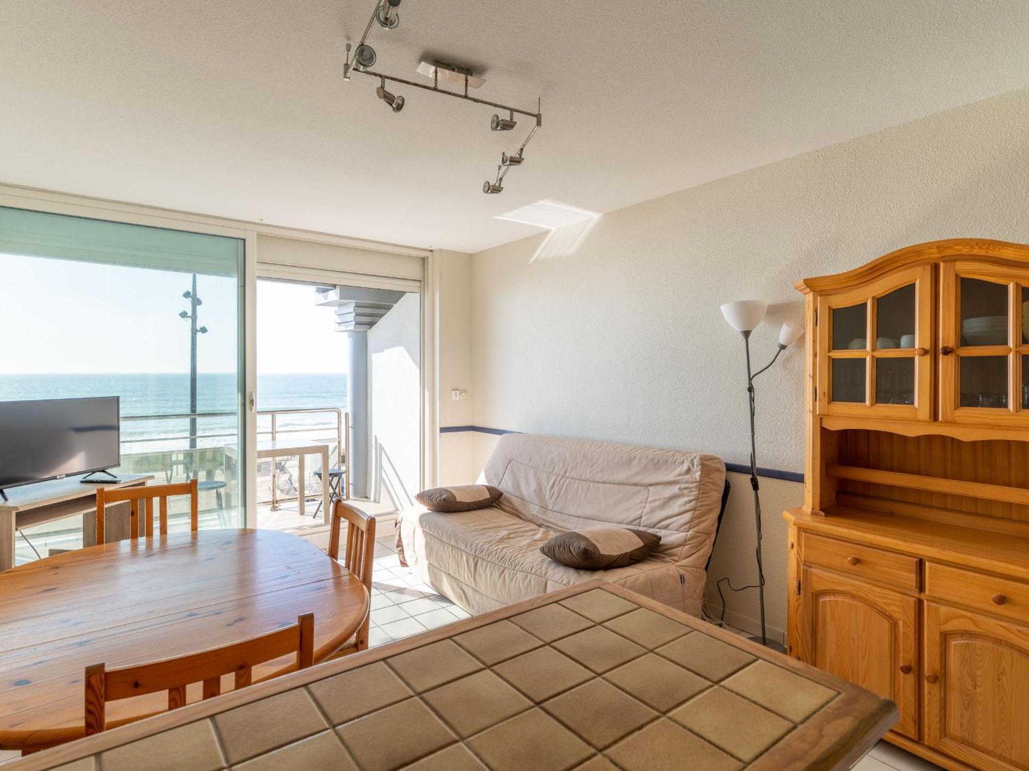 Mimizan Plage: Appartement 6 Pers. Avec Balcon Et Parking - Fr-1-50-114 Exterior photo